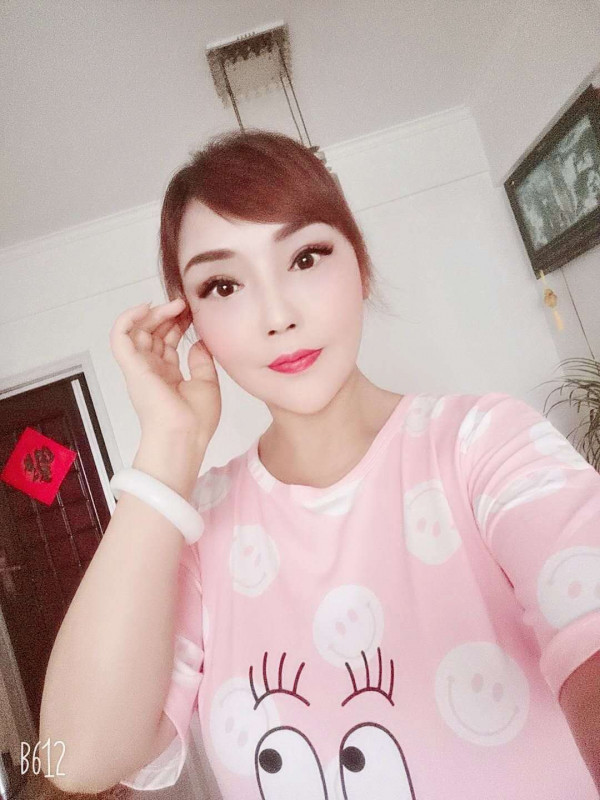 北关性价比大胸熟女